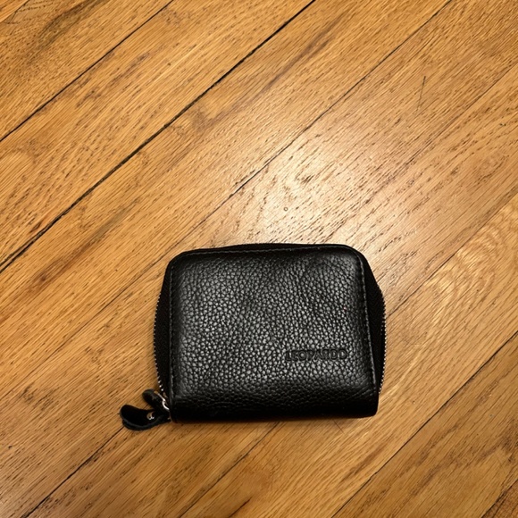 Wallet - Picture 2 of 6